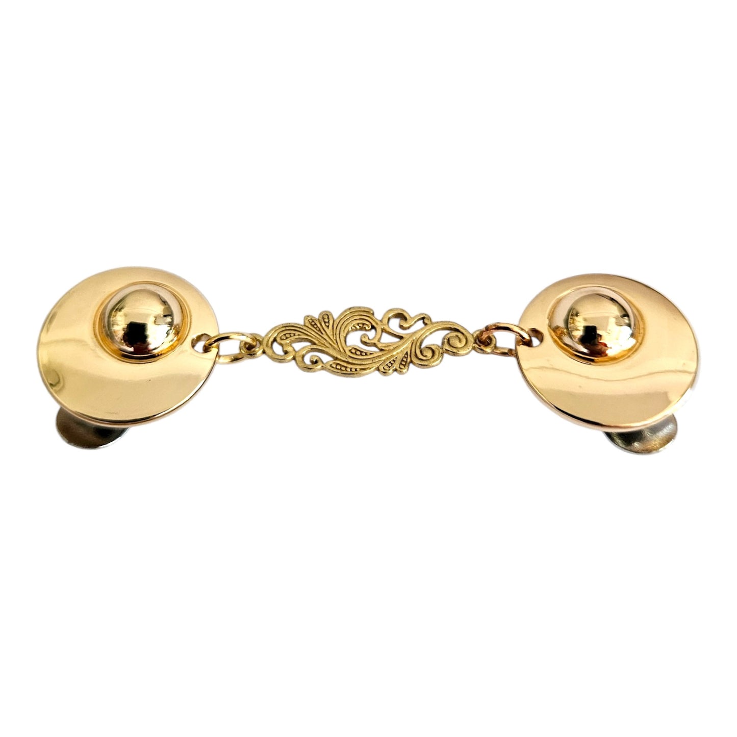 Goudkleurige vestclip met sierlijk barok ornament – een verfijnde sluiting voor wie houdt van klassiek met een vleugje glamour