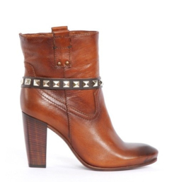 Riem - Bruin met zilveren studs - kort (prijs per paar)