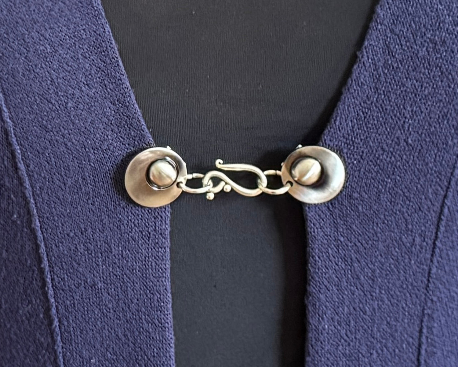 Haak en oog vestsluitingen