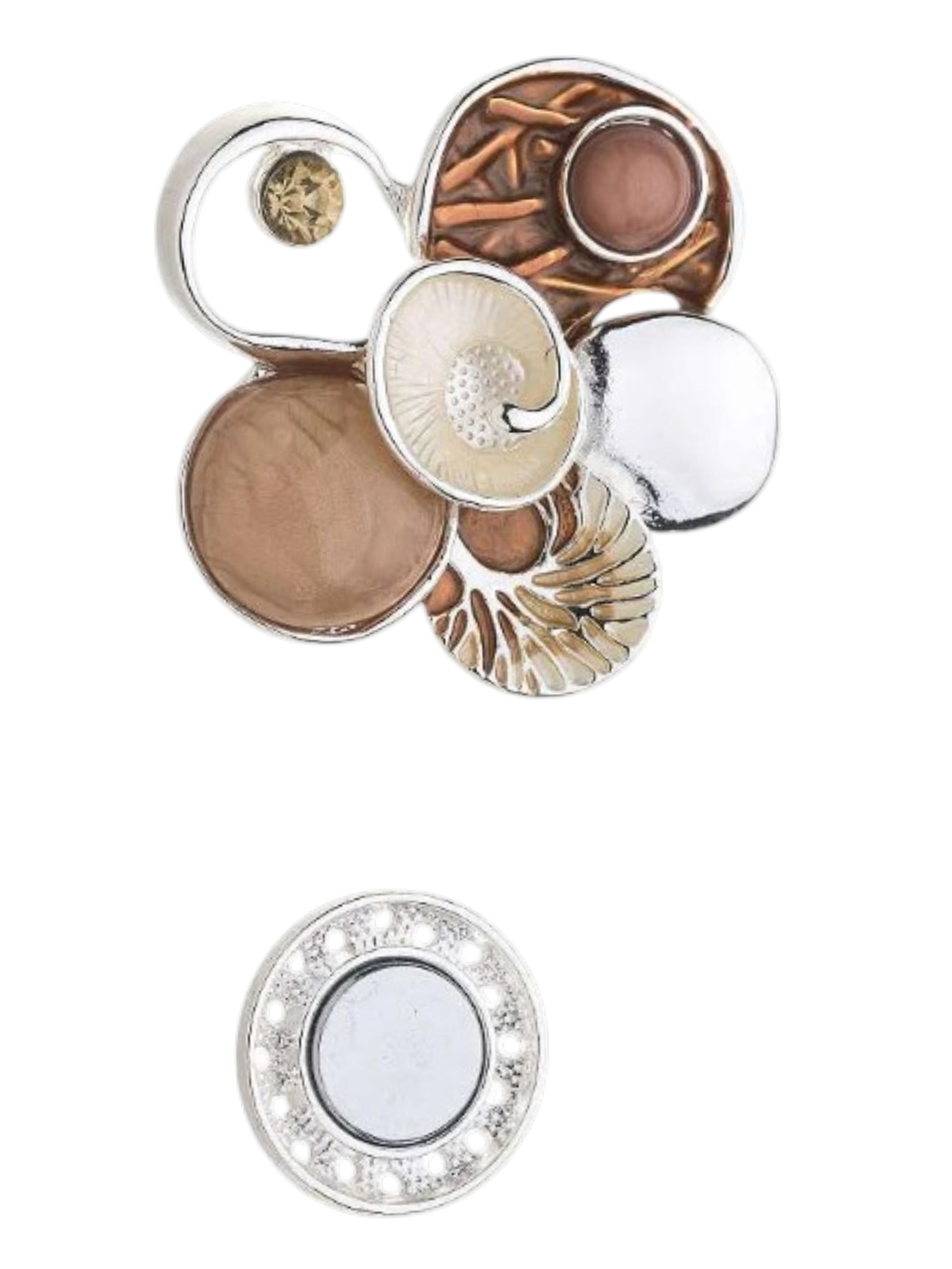 Magneetbroche Nr.69 Zachte Bruintinten Bloem met warme beige en bruine tinten, moderne damesbroche met ronde magneetsluiting.
