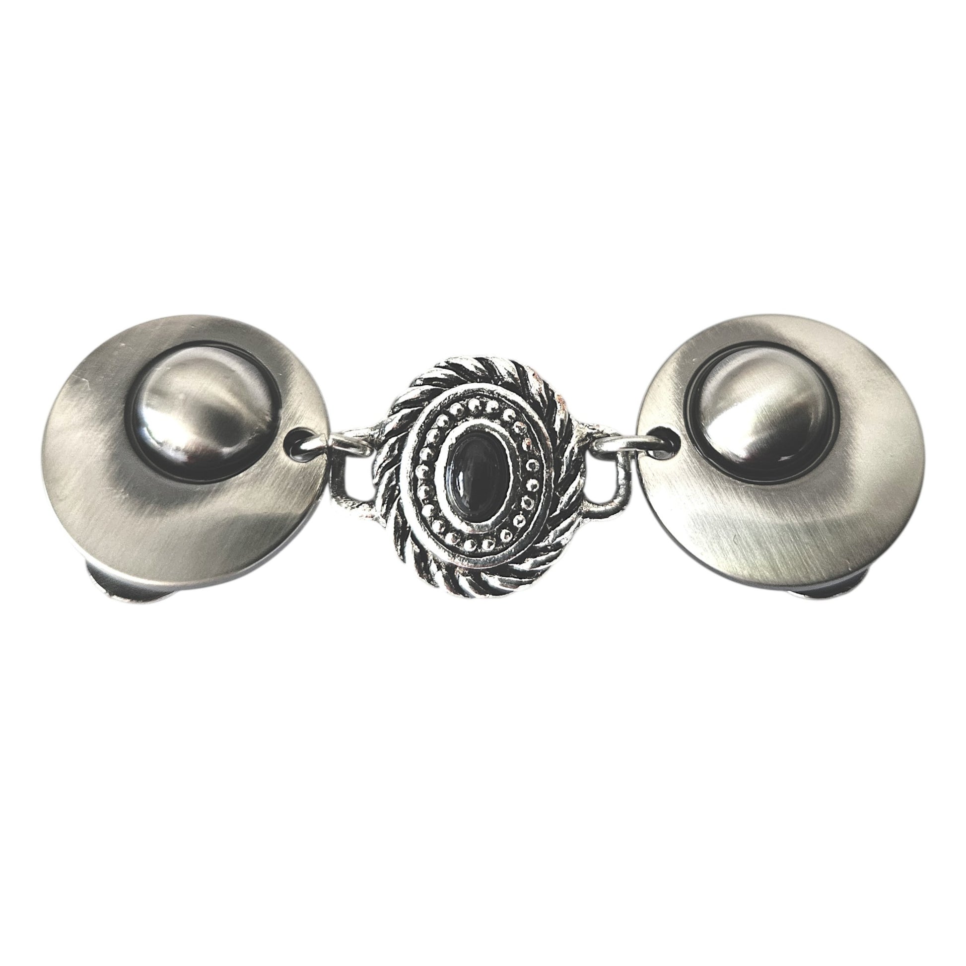 Zilverkleurige vestsluiting met sierlijke ovale steen en gedetailleerd touwpatroon, voor een klassieke en elegante uitstraling.