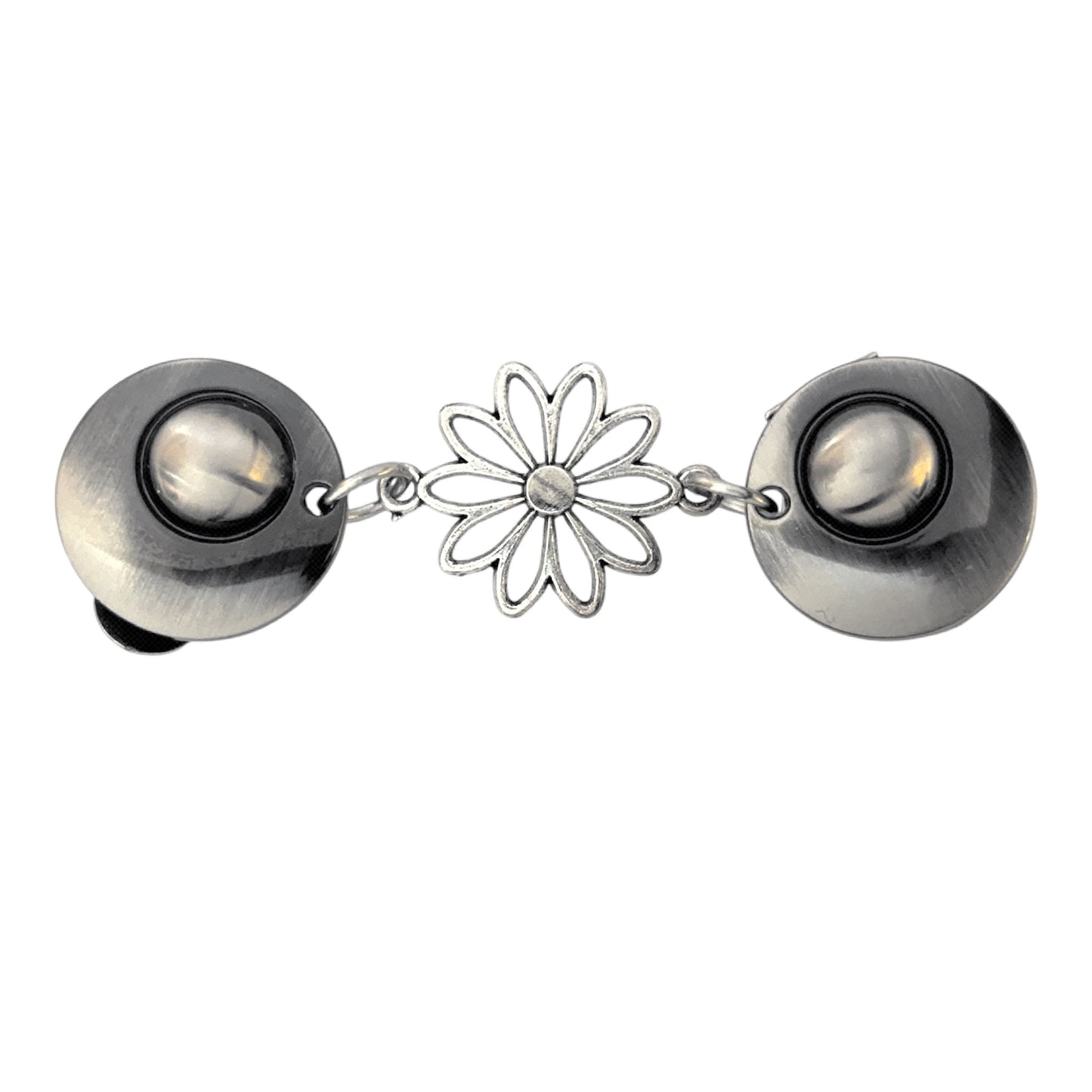 Vestsluiting Daisy zilver met zilverkleurige clips en bloemvormige tussenbedel, elegante Fashionclip voor het sluiten van vesten.
