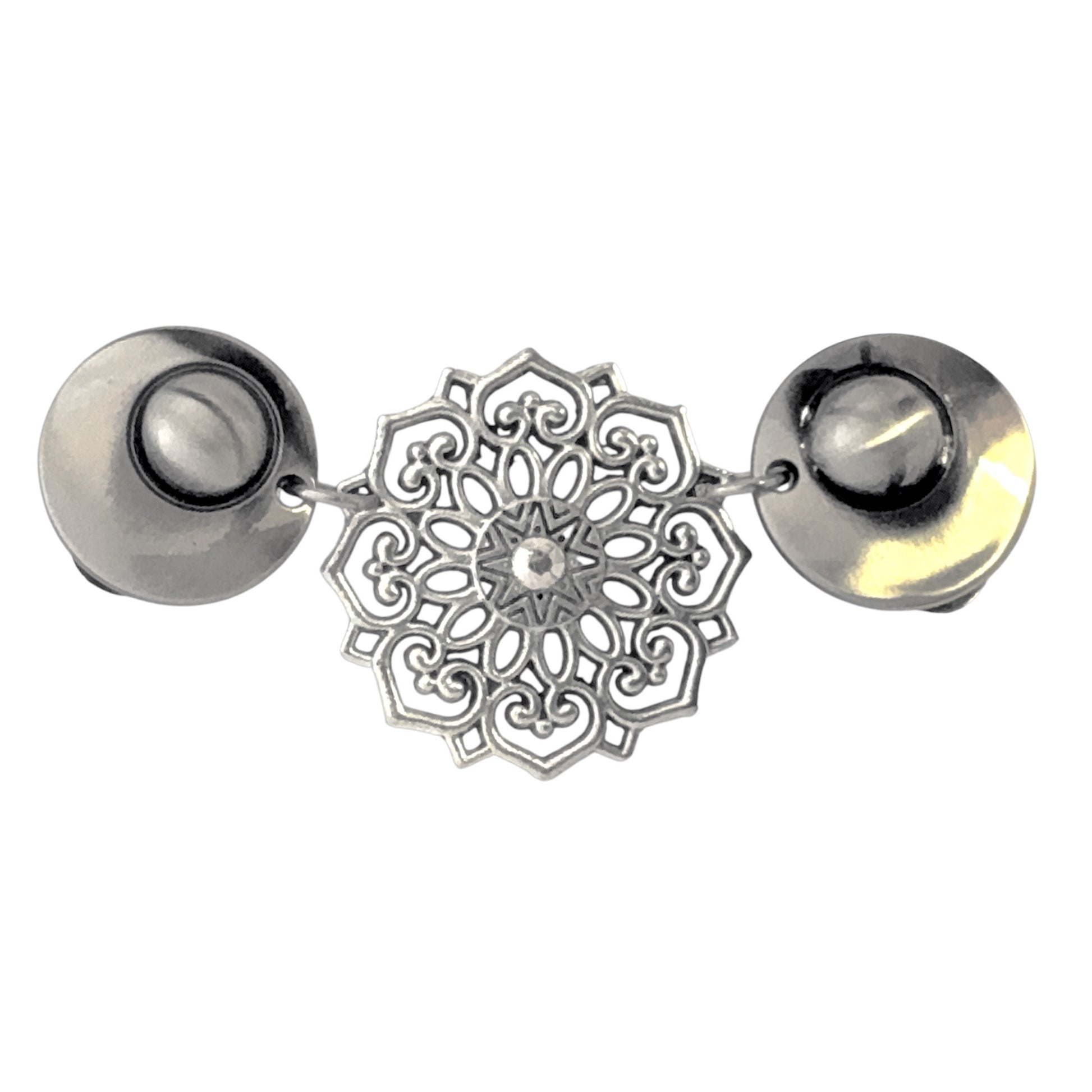 Vestsluiting De Mandala met zilverkleurige clips en grote opengewerkte mandala tussenbedel, elegante Fashionclip voor het sluiten van vesten.