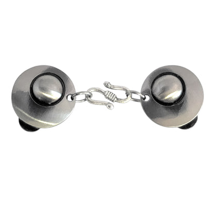 Vestsluiting Twist haak en oog zilver met zilverkleurige clips en praktische haaksluiting, elegante Fashionclip voor vesten.